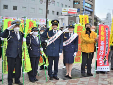 俳優・神尾楓珠さんら一日署長　船橋、春の交通安全　市立船橋高が舞台の映画で主演