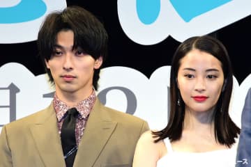 横浜流星、広瀬すずの膝枕で距離を縮める!? 「甘えるとはこういうことか」