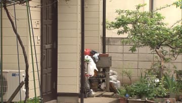 息子をアイスピックで刺し...父親逃走　親子げんかして