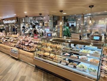 食品スーパーが2022年、PBと総菜に力を入れる事情と「総菜復活」への懸念とは