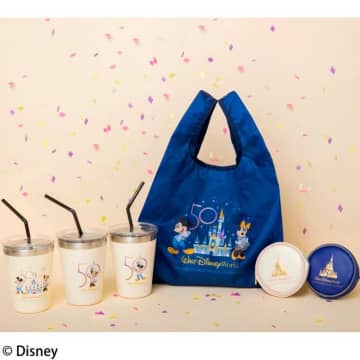 【激レア】ディズニー・ワールド50周年限定グッズが付録に！ファンは絶対チェックね。