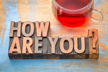「How are you?」よりも気の利いた英語の挨拶の仕方
