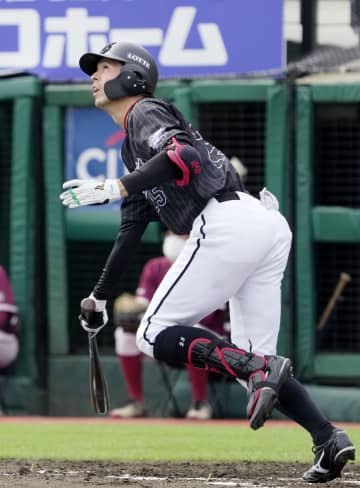 楽2―5ロ（12日）　ロッテ、1カ月ぶり2連勝