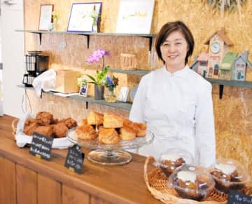 急逝した夫が残した歯科医院「廃墟にしたくない」　跡地に菓子店オープン、妻の挑戦　銚子