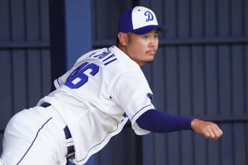 中日がプロ5年目で初先発の鈴木博志を登録、ロッテは佐々木千隼を抹消　28日の公示