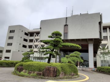 仙台で知人女性の顔殴りけが　逮捕の印西市職員を減給、降格処分