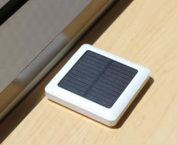 ダイソー「ソーラー充電モバイルバッテリー」を1日検証。晴れの日に使ってみたら...
