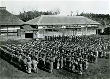 今年は学制150周年。柏市内の小学校の移り変わりを写真で