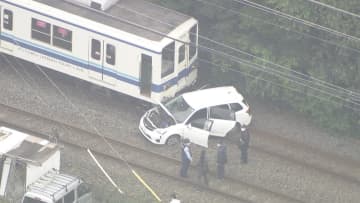 【速報】踏切事故で運転見合わせ　東武アーバンパークライン