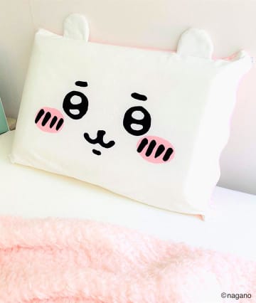「ちいかわ」の超可愛い低反発まくら見つけた！パシオスやるな！