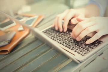 2022年副業におすすめのプログラミング言語TypeScriptとは？