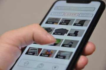 悪質な転売対策で新作の画像使用禁止　アパレルブランド「無在庫出品」許さん