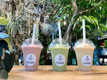 柏の葉の「Grün（グリューン）」は100％植物由来のスムージーと700種の観葉植物が魅力