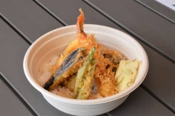 極上の丼もの、テラスで堪能♪　「草刈　房の駅　YAOTERRACE」（市原市）