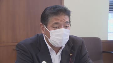 市議会前議長パワハラ・セクハラか…職員を「あんた」呼ばわり「足を踏んでほしい」と強要？本人“認識ない”