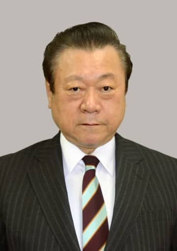 桜田元五輪相、発言を釈明　「女性は男性に寛大に」