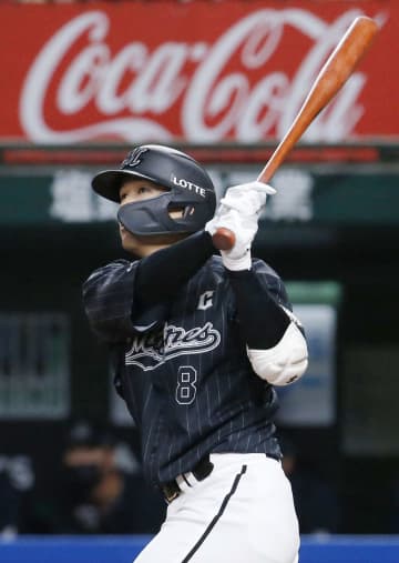 西2―4ロ（12日）　中村奨が6号2ラン