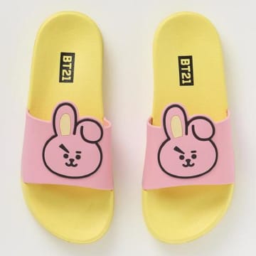 【しまむら】「BT21」の新サンダルは即予約案件！ポップな色合いが可愛い♡