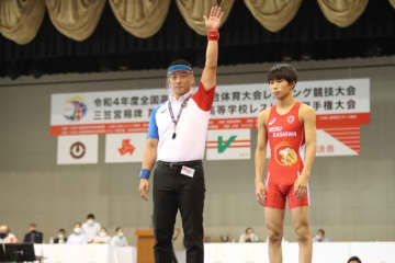 ＜レスリング＞【写真集】2022年インターハイ・学校対抗戦／日体大柏（千葉）－埼玉栄（埼玉）