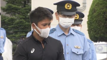 中学講師が刃物突きつけ女性の下半身触った疑い…24歳男を逮捕 