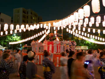 花火に盆踊りからフェスまで、夏のイベントといえば何を思いう亀ます？北海道で聞きました！