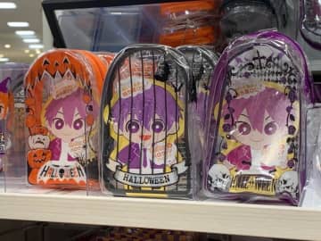 セリアのハロウィン「ぬいグッズ」が天才すぎる。「推し」がいる人必見♡