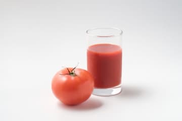 「血を吐いたと勘違いされました」酒に酔って大変なことになった女性