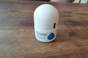 ゲイバーママ　「いまめっちゃ流行ってる」と教えてくれた制汗剤が捗りすぎた