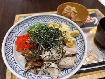 平日ランチにちょうどいいボリューム！唐揚げセットがお得＠鳥玉ららぽーと柏の葉店