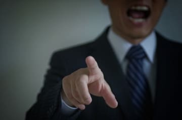 「不倫したのはお前のせい→お前が嫌い→お前のクローンだから子どもも愛せない」浮気夫のやばすぎる主張