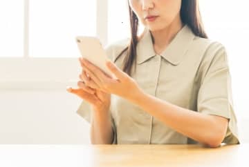 朝6時前に「まだ寝てるの？」と連日メールを送ってくる友人　「迷惑だからやめて！」と返信した結果
