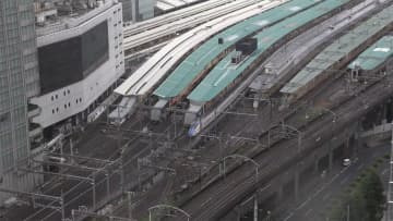 台風14号 交通機関への影響は?　行き先変更や遅れに注意