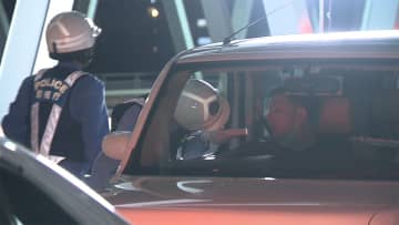 東京と千葉の境で飲酒検問　秋の全国交通安全運動の一環