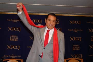アントニオ猪木さん外交も闘魂　北朝鮮を30回以上訪問、湾岸戦争ではイラクに