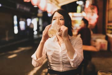 「あの女、私よりブスじゃない?」泥酔して豹変した友人と絶縁した女性のエピソード