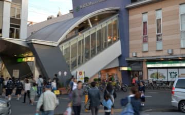 東京メトロ西船橋駅　酒に酔った男、駅のエレベーター壊した疑い　33歳男逮捕　
