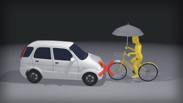 【独自】“傘差し自転車”が正面衝突　悪質運転で警察が行方追う　「痛い痛い」と言い残し逃走