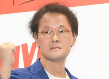 稲田直樹　ハロウィーン最強説　素顔＆私服で化け物ポスター楽々参加　松本「凄いよな、強いわ」