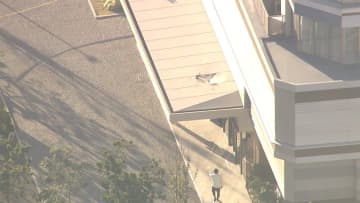 タワマン25階から2歳男児が転落死　千葉市美浜区