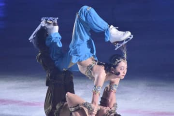 浅田真央さんが座長　迫力満点のアイスショー　全国で公演中「少しでも近くでスケートを感じてもらいたい」