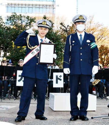 格闘家・那須川天心さん一日署長　迫力の制服姿犯罪一蹴！？防犯など啓発　千葉・習志野