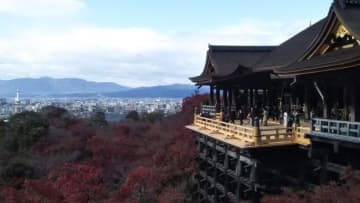 【速報】師走恒例！2022年・今年の漢字『戦（いくさ・たたかう）』～京都・清水寺