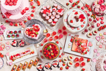 【新浦安】いちごとハートづくしのロマンティック・デザートブッフェ「ストロベリー・ホリック」開催！スイーツ＆軽食約20種類が食べ放題　2023年1～2月の5日間限定開催／アートグレイス ウエディングコースト 東京ベイ