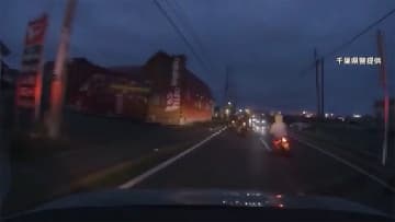 「マッポゲーム」パトカー挑発　“集団暴走”少年5人検挙