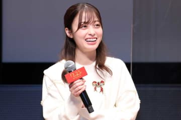 橋本環奈、“本物”サンタに資質を認められご満悦「これを機にサンタ業へ」