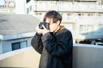 「フィルムカメラ」Z世代に刺さるワケ　写真に「味」現像に「やりがい」