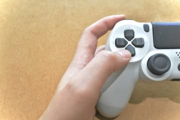 夫がオンラインゲームばかり…「今は育児でそれどころじゃない」と不満を抱く妻の投稿