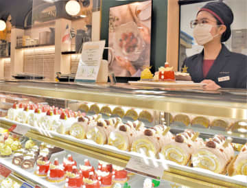 6年ぶり「土日」のクリスマス　そごう千葉店、クリスマスケーキ売れ行き好調