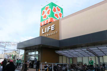 ライフ初芝店 シニア層とファミリー層をねらった新商品＆MDを徹底解説！