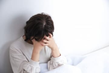 「ホテル代は浮気相手が全額出していたらしい」結婚直後から夫に浮気された女性